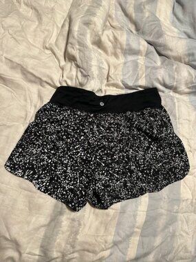 Lululemon Reflective Shorts size 6